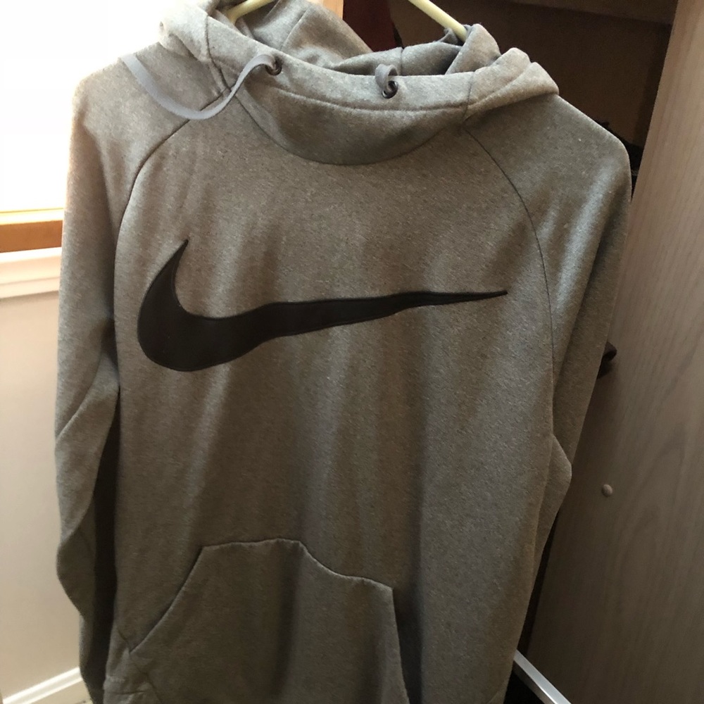 Nike sweatshirt